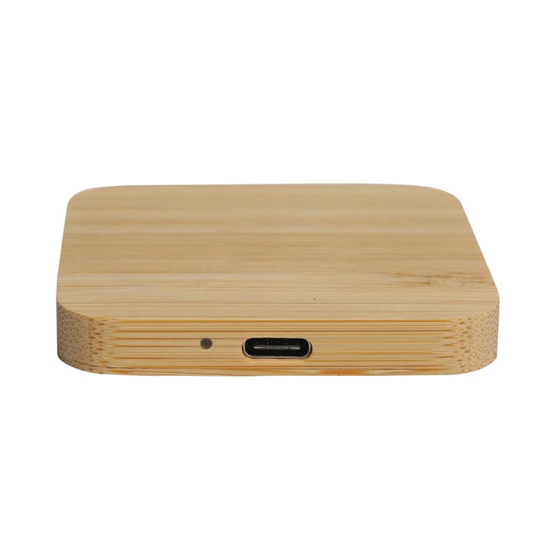 Riley Magnetic Bamboo Charger