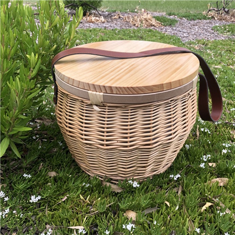 WCB001 - Scotch Wicker Picnic Cooler Basket(round) (Factory-Direct)