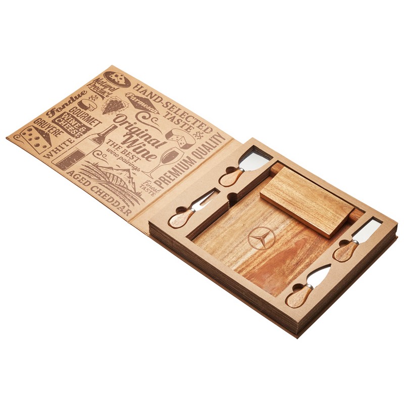 D388 - St. Andrews Magnetic Cheeseboard and Knife Set