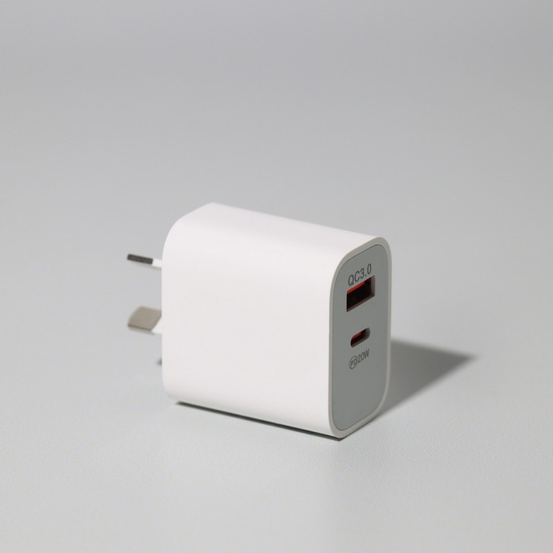 Tebogo 20W fast charge adapter